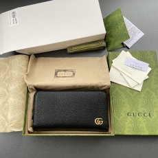 Gucci Wallets Purse